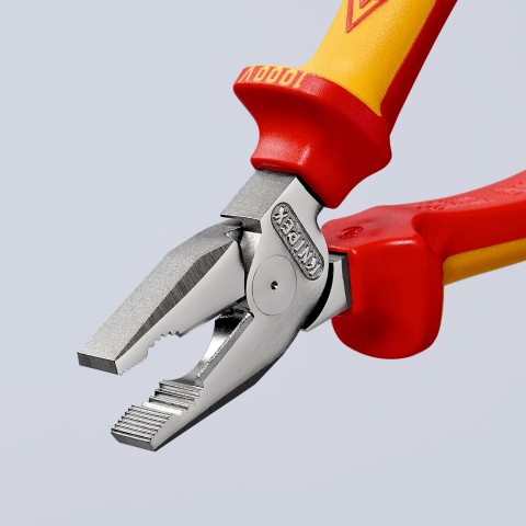 KNIPEX 02 06 180 Anwendung