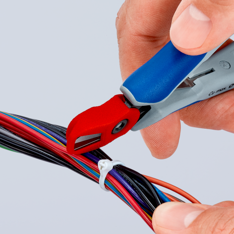 KNIPEX 00 11 V79 Anwendung